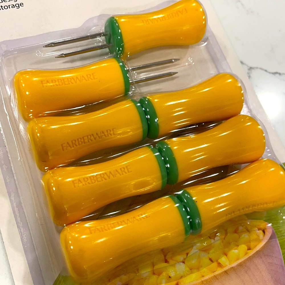 NWT Farberware Corn 🌽 Holders - Picture 3 of 3